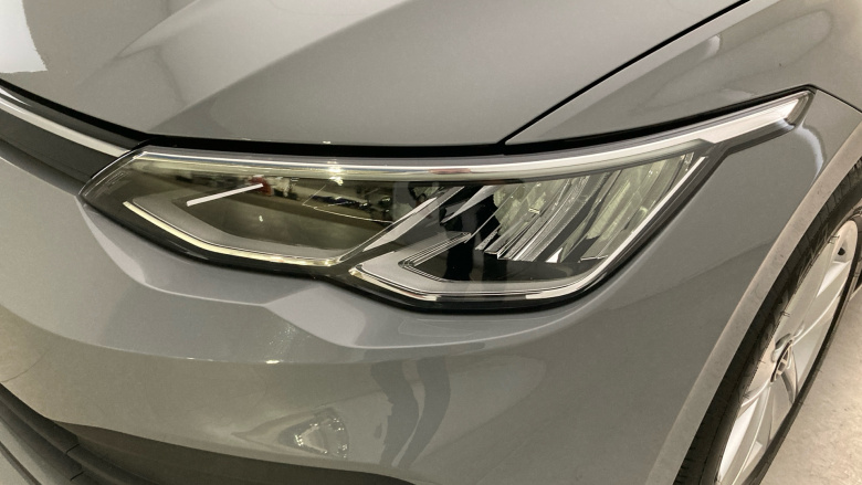 Volkswagen Golf 1.5 TSI Life 5dr Petrol Hatchback